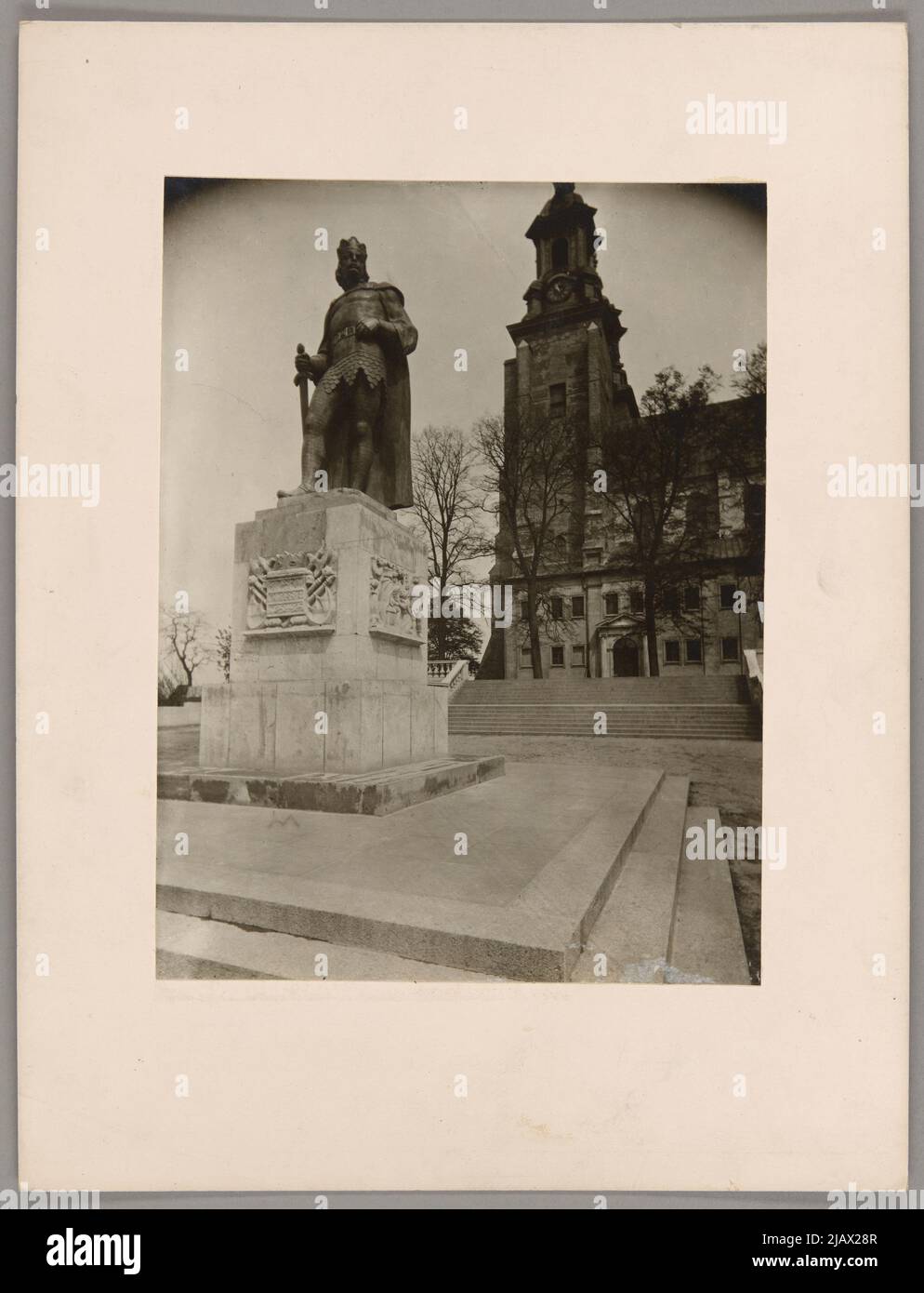 GNIEZNO the Bolesław Chrobry Monument by Marcin Rożek in the background ...