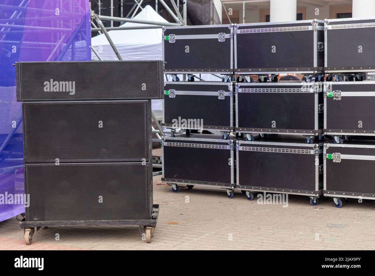 Backstage concert hi-res stock photography and images - Alamy