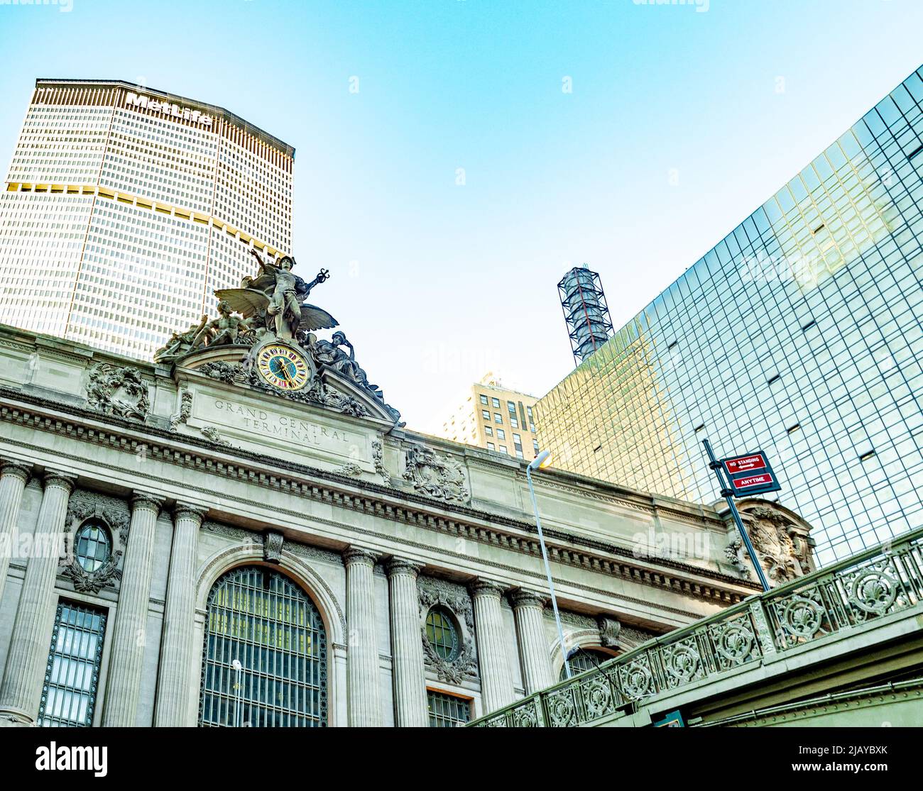 MetLife and Grand Central Terminal Buildings NYC Stock Photo Alamy