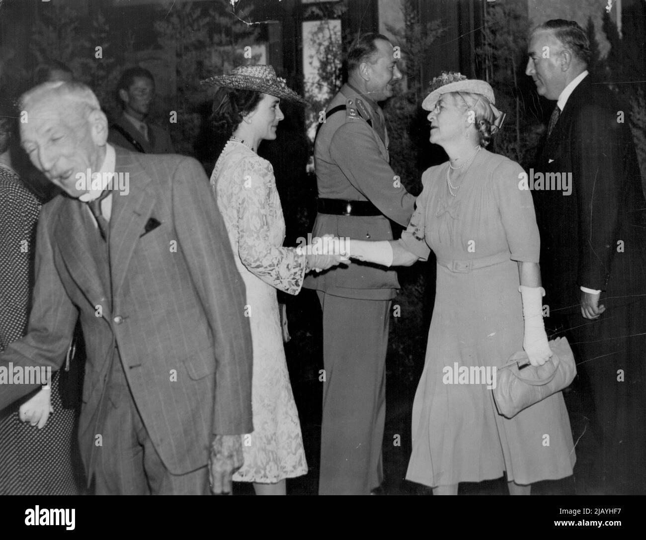 The vice-regal couple at an Australian reception. From left, Mr. W.M. Hughes, the Duchess and Duke, Dame Mary Hughes and Mr. R.G. Menzines. February 5, 1945. Stock Photo