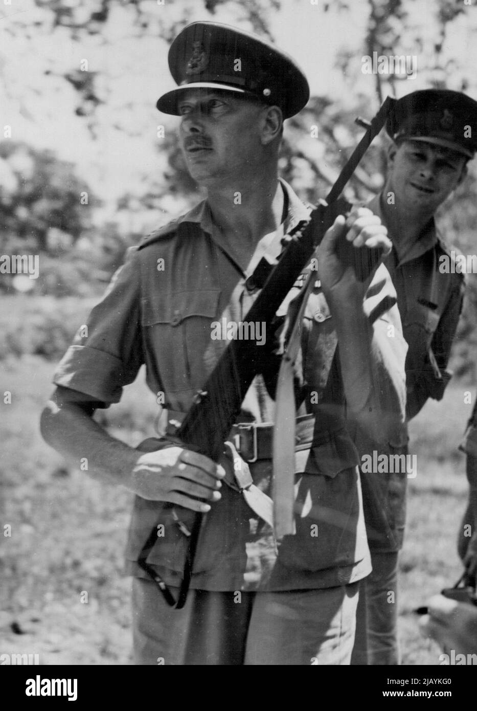 Duke Of Gloucester's Visit To Northern Australian Camp -- The Duke ...