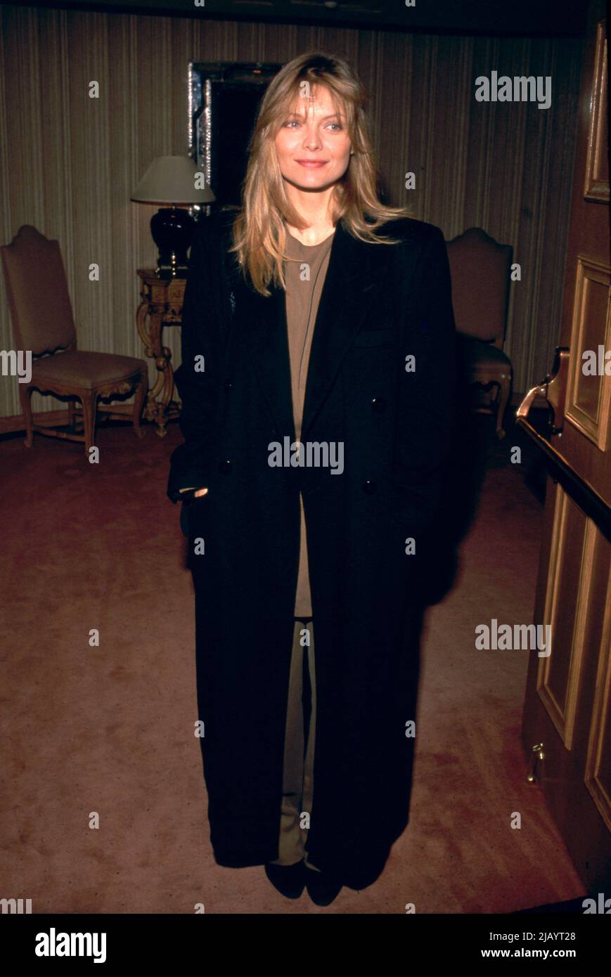 Michelle Pfeiffer at the 15th Annual Los Angeles Film Critics