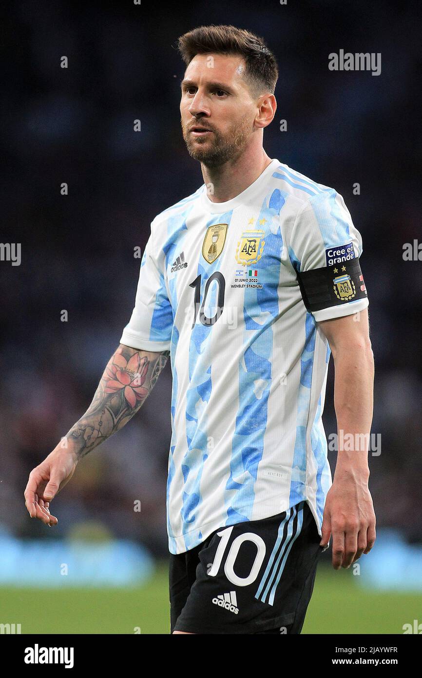 London, UK. 01st June, 2022. Lionel Messi of Argentina looks on.Finalissima 2022 match, Italy v Argentina at Wembley Stadium in London on Wednesday 1st June 2022. Editorial use only. pic by Steffan Bowen/Andrew Orchard sports photography/Alamy Live news Credit: Andrew Orchard sports photography/Alamy Live News Stock Photo