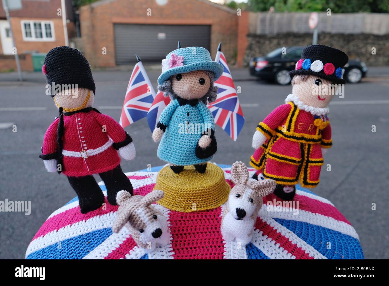 London, UK. 1st June, 2022. A Jubileethemed crocheted postbox topper