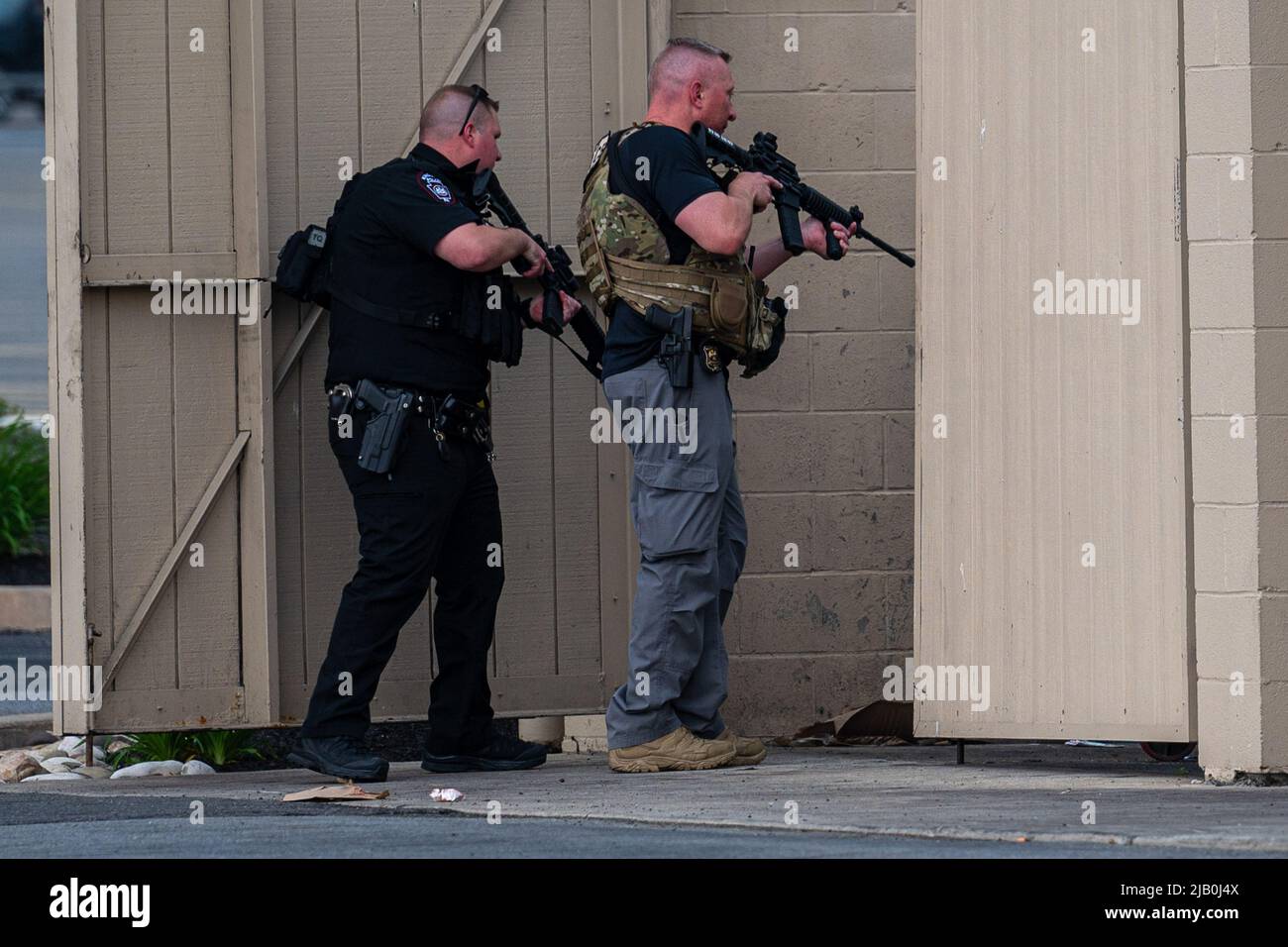 Pittston, United States. 01st June, 2022. Police search a Burger King