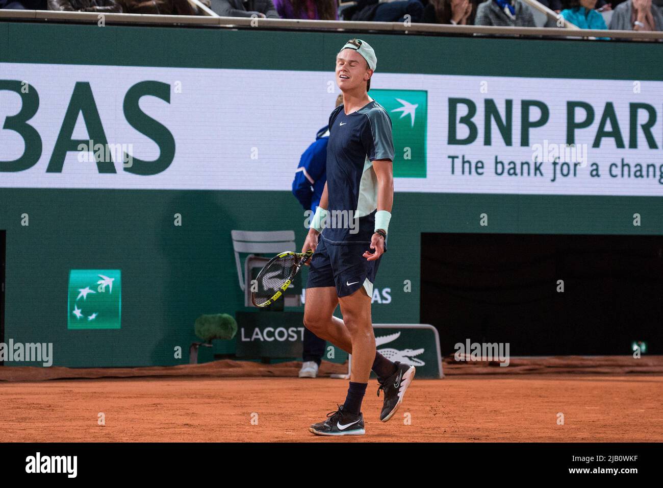 Roland garros holger rune 2022 hi-res stock photography and images - Alamy