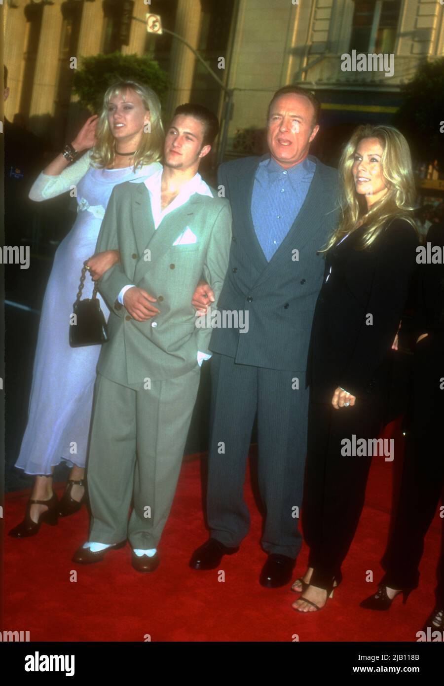 Hollywood, California, USA 11th June 1996 Model Kimberly Stewart, Actor Scott Caan, father Actor James Caan and wife Linda Stokes attend Warner Bros. Pictures 'Eraser' Premiere at Mann's Chinese Theatre on June 11, 1996 in Hollywood, California, USA. Photo by Barry King/Alamy Stock Photo Stock Photo
