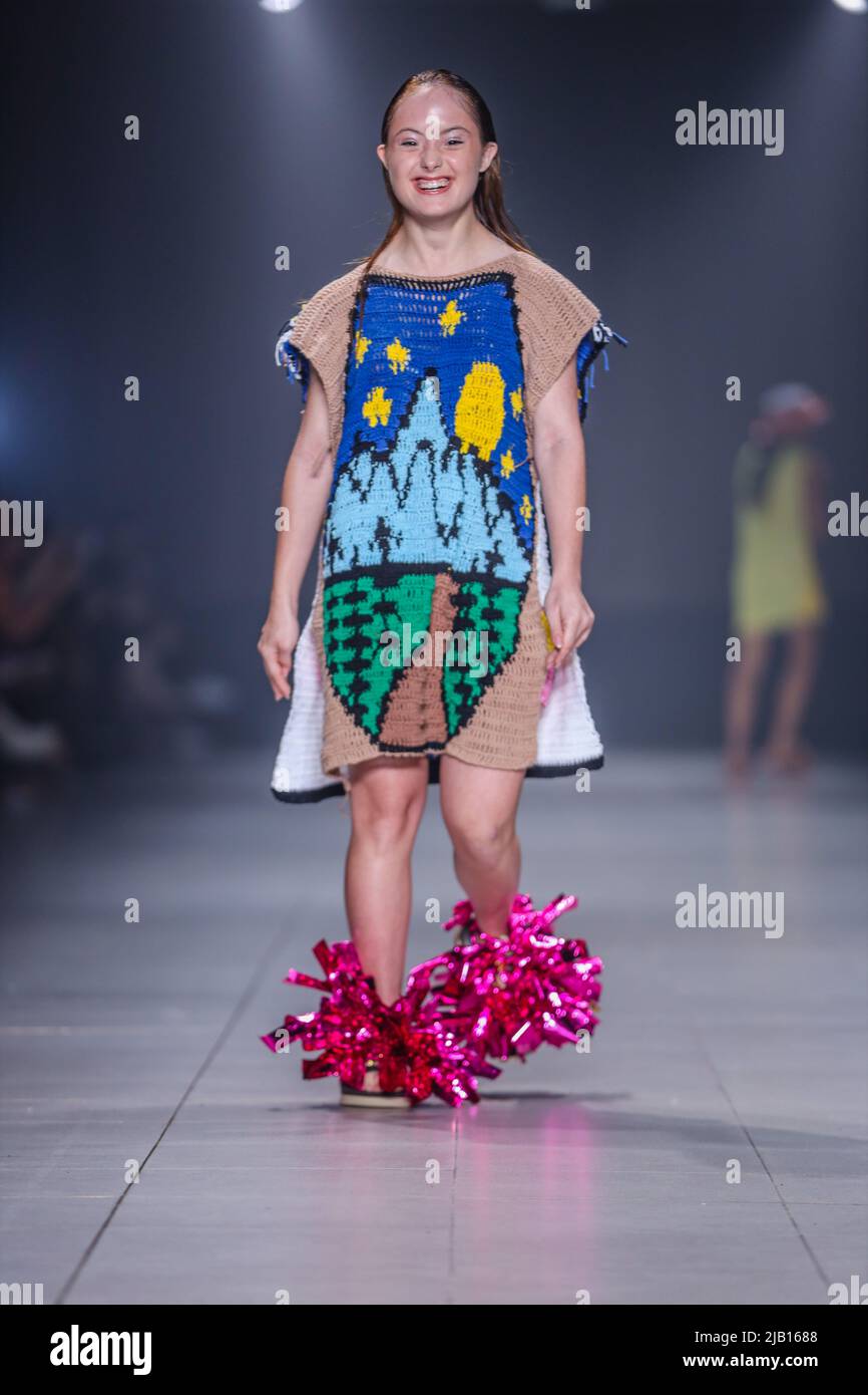 Sao Paulo, Brazil. 1st Jun 2022. Model during the Ponto Firme Project at  Sao Paulo Fashion Week (SPFW) at Senac Lapa Faustolo in Sao Paulo. (Photo:  Vanessa Carvalho/Brazil Photo Press) Credit: Brazil