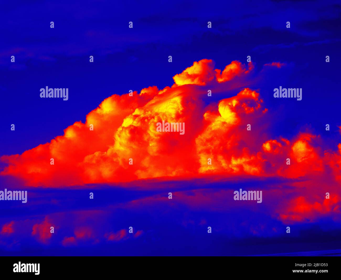 Heap cloud. Illustration of thermal image Stock Photo - Alamy