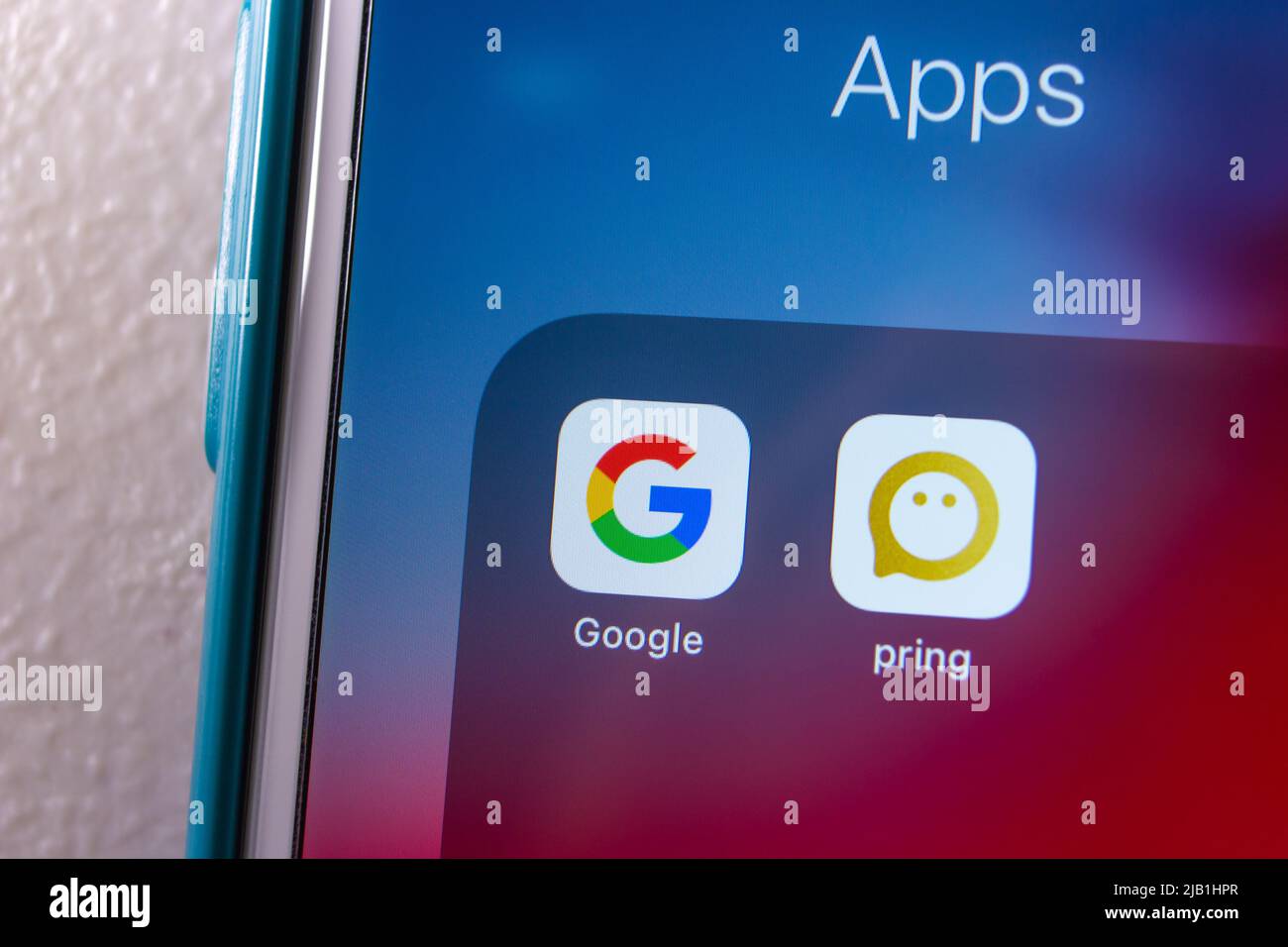 Kumamoto, JAPAN - Jul 14 2021 : Google and Pring app on iPhone. In 2021 July, Google announced that to buy Japanese startup fintech payment firm Pring Stock Photo