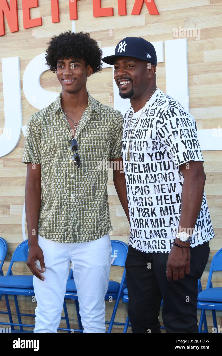 LOS ANGELES JUN 1 Baron Bellamy, Bill Bellamy at the Hustle Premiere