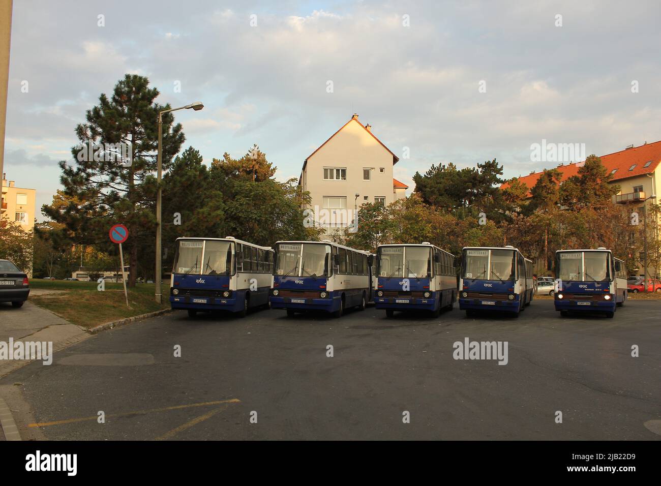 Ikarus 260 city bus by Lorddarthvik on DeviantArt