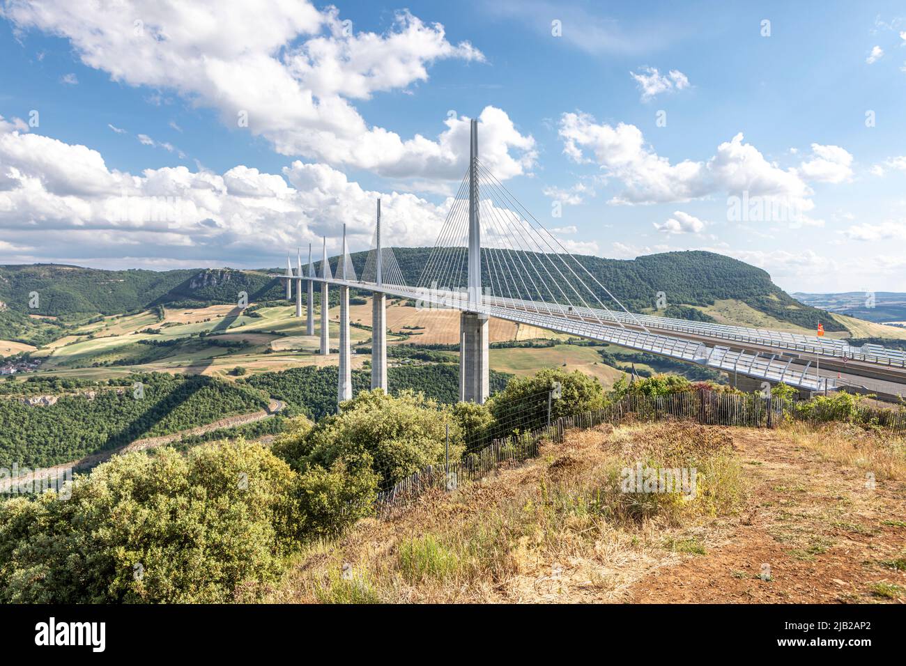 Multispan Viaduct Hi res Stock Photography And Images Alamy multispan-viaduct-hi-res-stock-photography-and-images-alamy