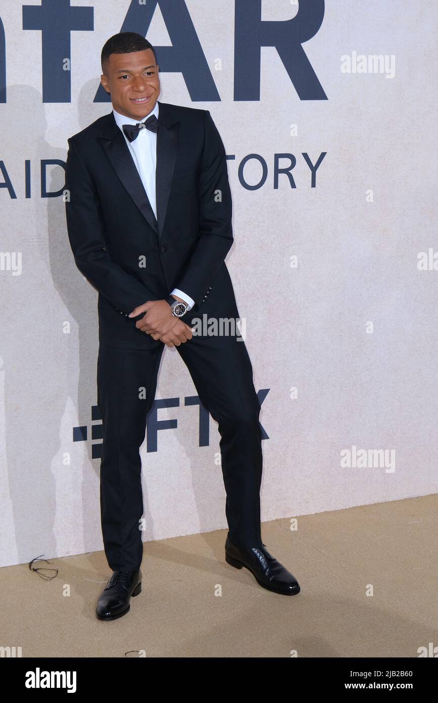 Kylian Mbappé seen at the 28th annual amfAR Gala Cannes during the 75th Cannes Film Festival on Thursday, May. 26, 2022 at Hotel du Cap, Eden Roc . Stock Photo