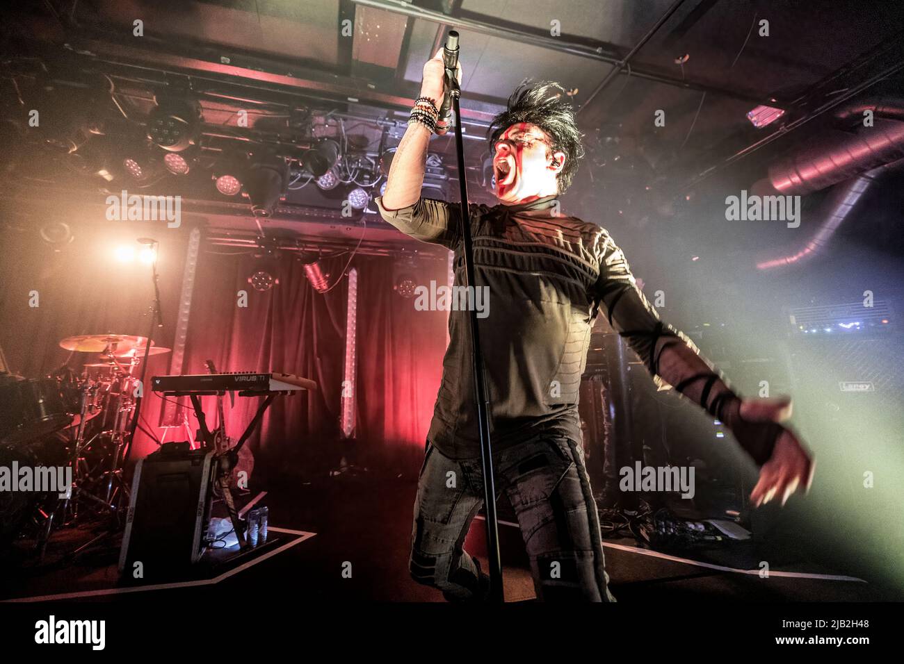 Spotlight: A New York Exhibition Showcases Artist Anthony James's Optically  Dazzling, Cosmically Themed Sculptures, image size:1300x956