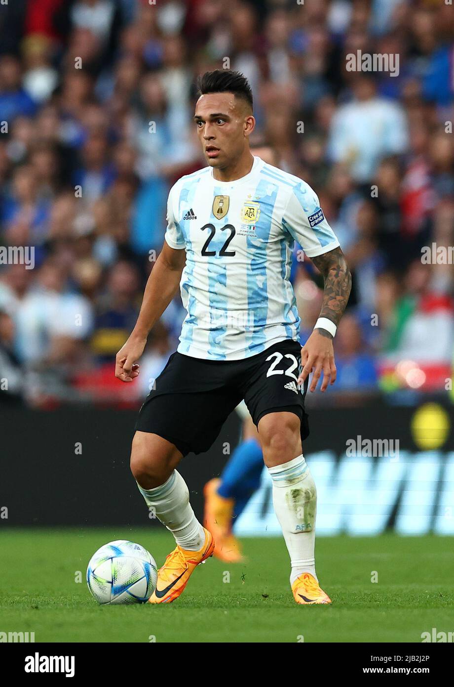 London, UK. 1st June, 2022. Cristian Pavon of Argentina during the CONMEBOL-UEFA Cup of Champions match at Wembley Stadium, London. Picture credit should read: David Klein/Sportimage Credit: Sportimage/Alamy Live News Credit: Sportimage/Alamy Live News Stock Photo