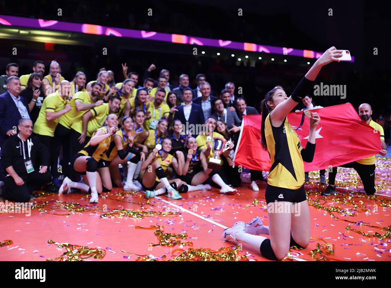 ANKARA, TURKEY DECEMBER 19, 2021 Vakifbank players winner of FIVB