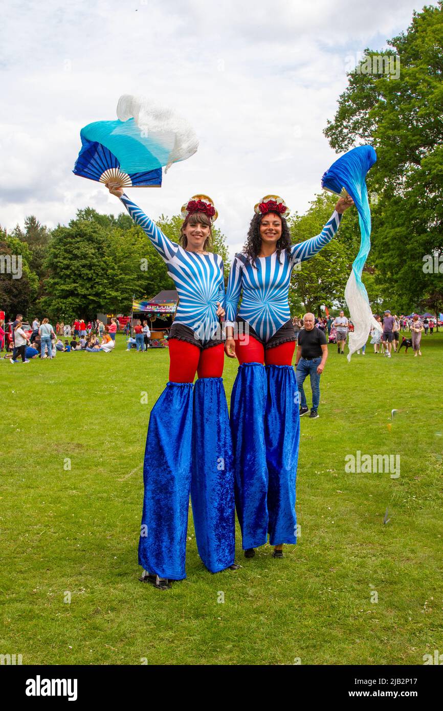 Leyland, Lancashire. UK Events, 2 June 2022. Sisters Karen & Suzie at the Queens Jubilee event Festival parade in Worden Park. 3 days of music, fun, enjoyment, and celebration coincide with the  Queen’s Platinum Jubilee weekend.  Credit; MediaWorldImages/AlamyLiveNews Stock Photo