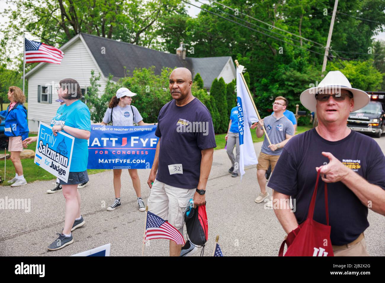 HARRODSBURG, UNITED STATES - 2022/05/21: Democratic Monroe County Sheriff Candidate Ruben Marte’ marching in the Heritage Days Parade on May 21, 2022 in Harrodsburg, Indiana. (Photo by Jeremy Hogan/The Bloomingtonian) Stock Photo