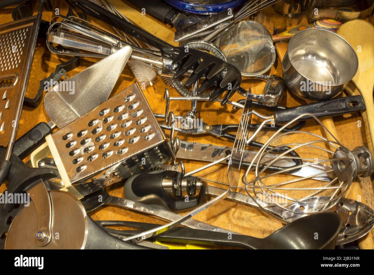 Kitchen utensil set hi-res stock photography and images - Alamy