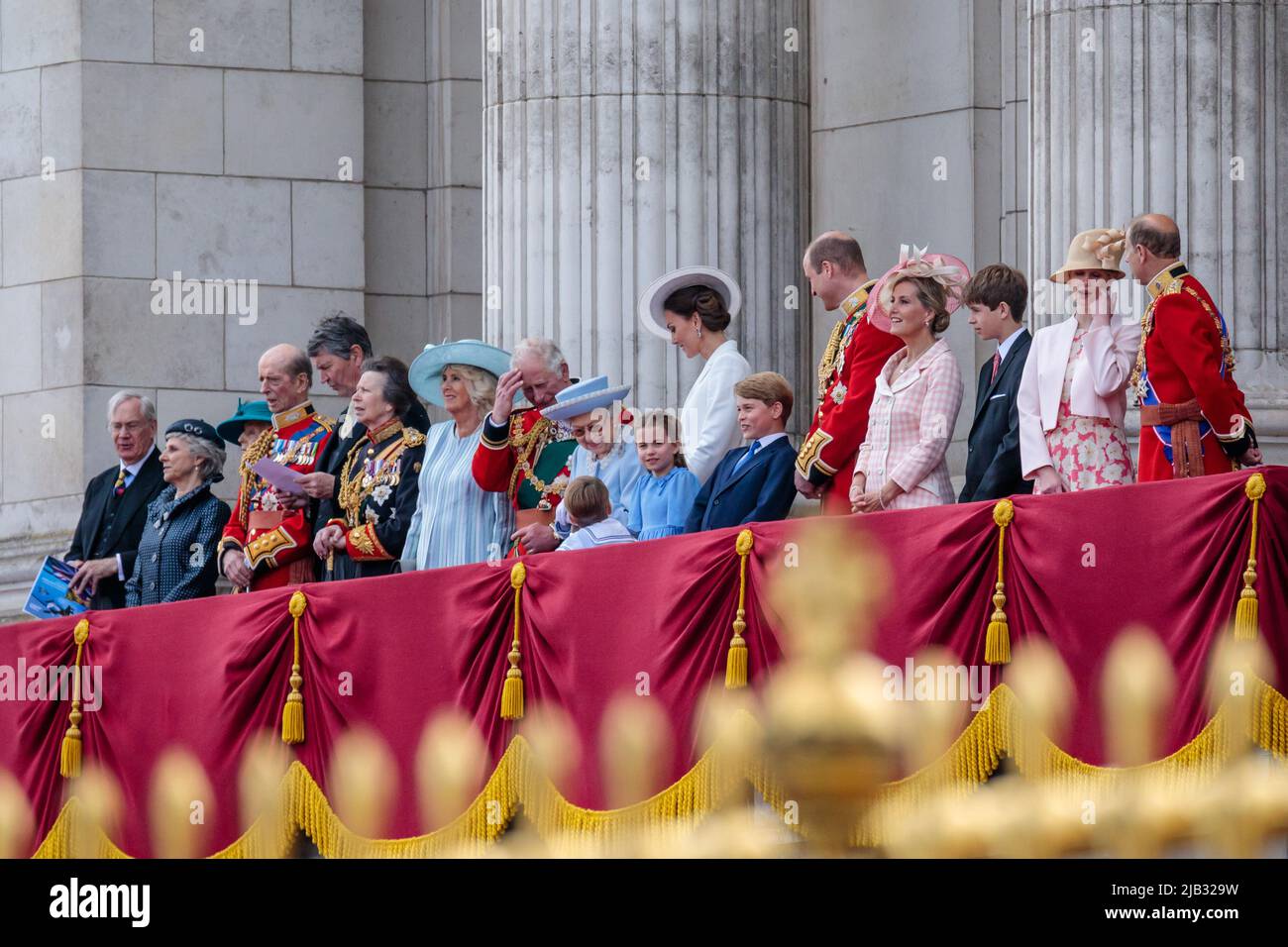 Trooping the Colour,The Queen’s Birthday Parade, London, UK. 2nd June 2022. The Queen and the members of the Royal Family make an appearance on the Buckingham Palace balcony for the traditional flypast finale to The Trooping of the Colour, a ceremonial parade to mark Her Majesty The Queen's official birthday. Amanda Rose/Alamy Live News Stock Photo