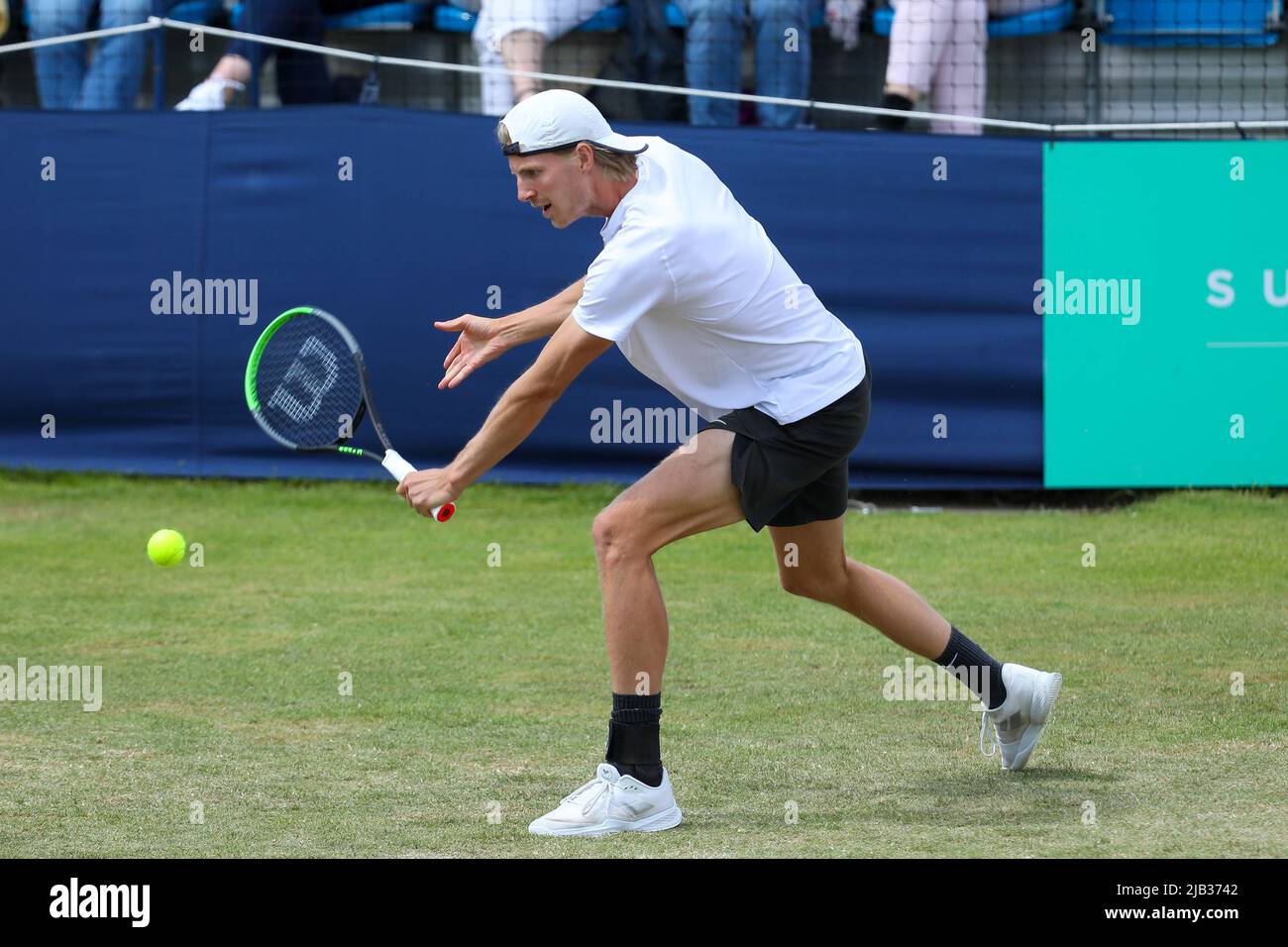 Andy Murray beats Gijs Brouwer in Surbiton Trophy to progress into quarter-finals, Tennis News