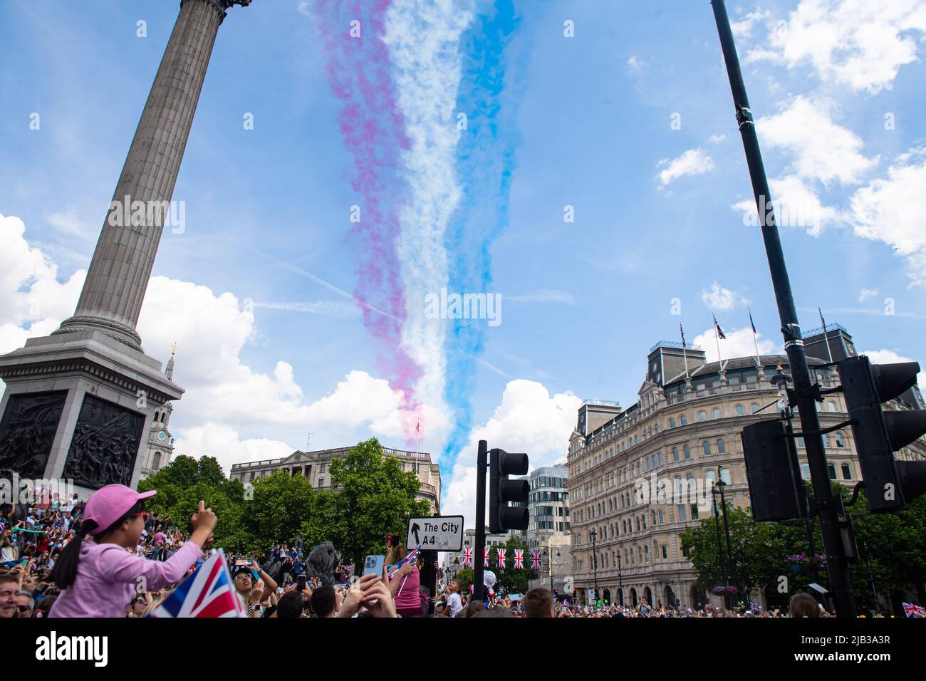 London, UK. 02nd June, 2022. The Red Arrows perform a flypast during The Platinum Jubilee of Elizabeth II being celebrated. Photographed by Credit: Michael Tubi/Alamy Live News Stock Photo