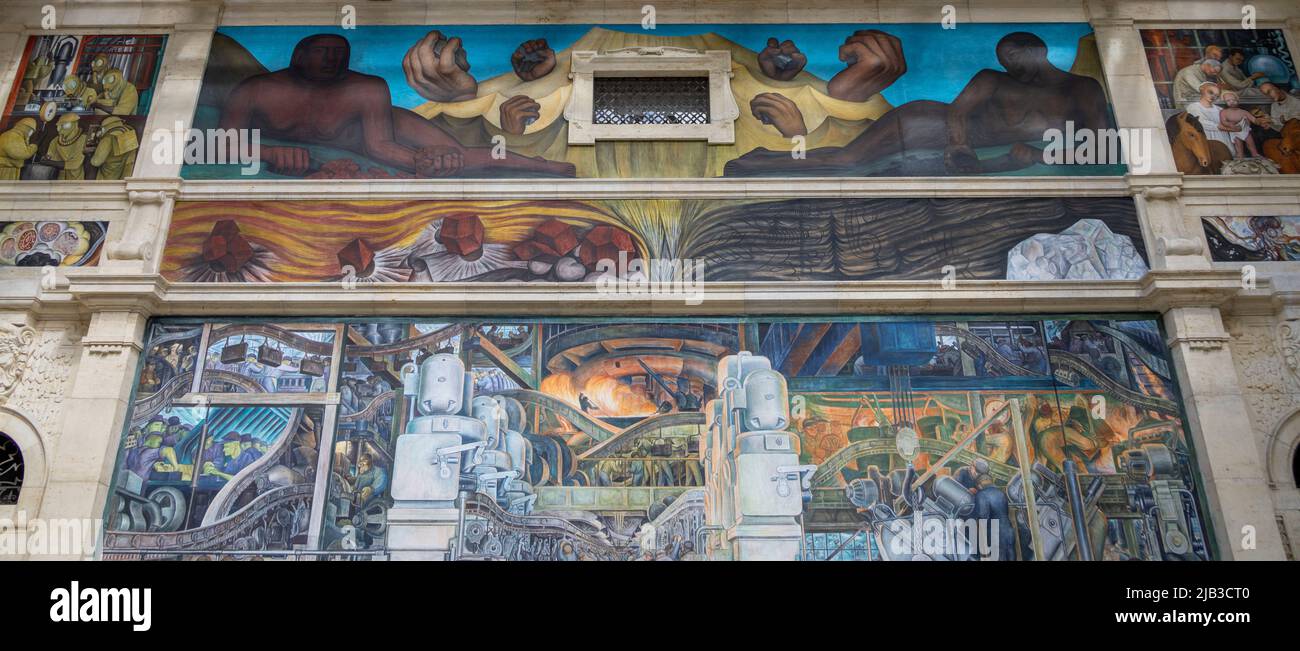 north wall, The Detroit Industry Murals (1932–1933),  frescoes by Diego Rivera, depicting industry at the Ford Motor Company and in Detroit, US Stock Photo