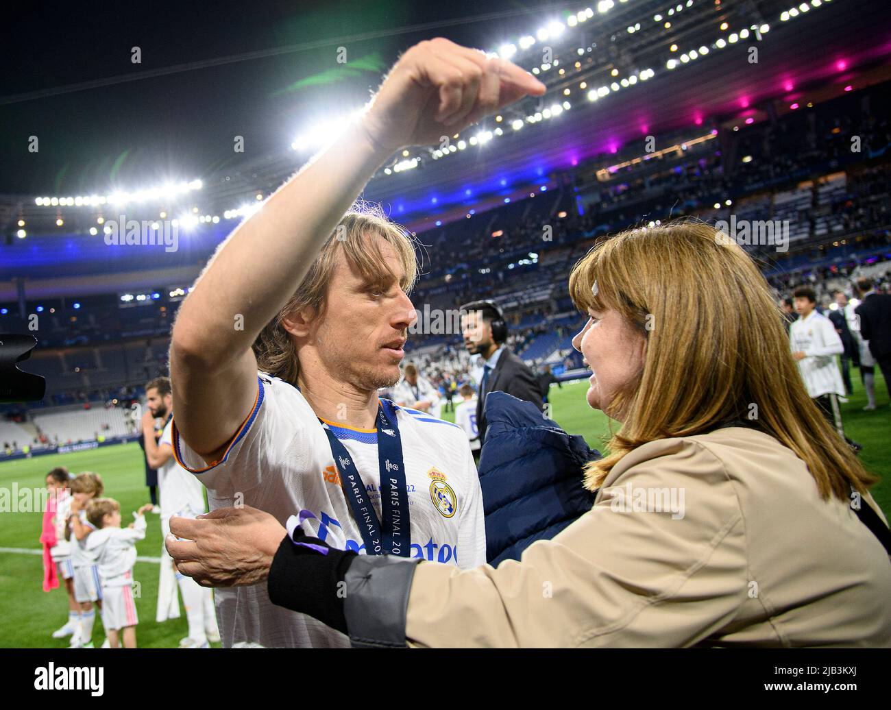 Luka MODRIC (Real) with mother-in-law Vesna JURAIC Soccer Champions League Final 2022, Liverpool