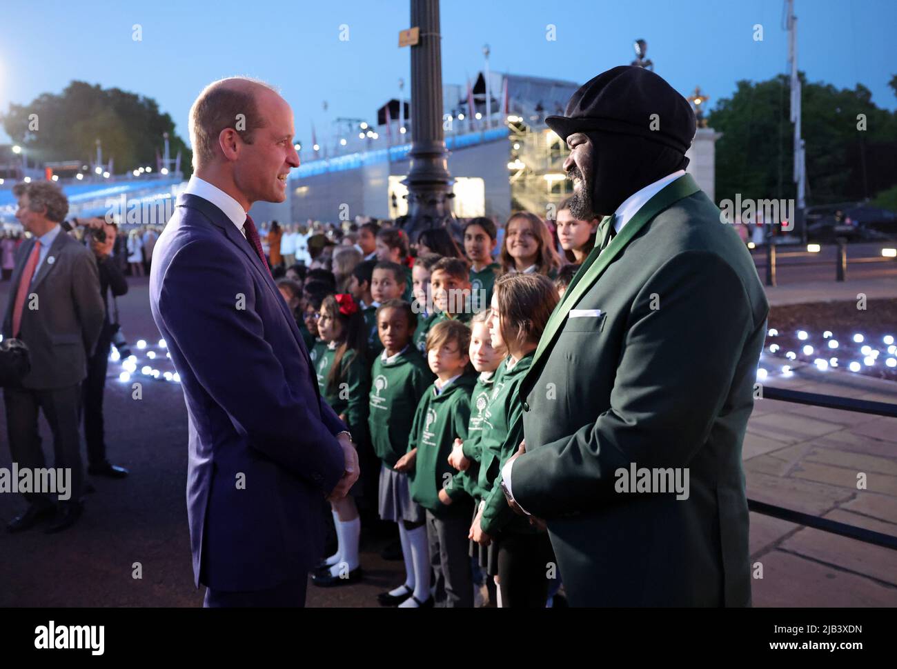 The Duke of Cambridge meets with Gregory Porter during the lighting of