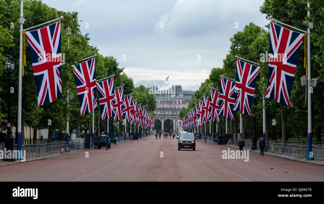 A GV of Union Jack flags hung along The Mall ahead of the Queen’s Platinum Jubilee weekend.  Image shot on 1st June 2022.  © Belinda Jiao   jiao.bilin Stock Photo