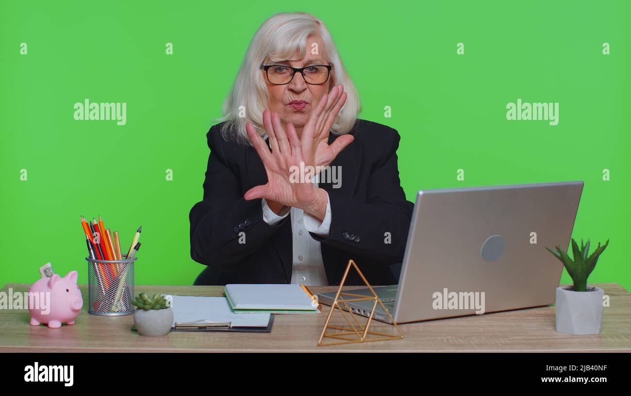 Negative body language office hi-res stock photography and images - Alamy