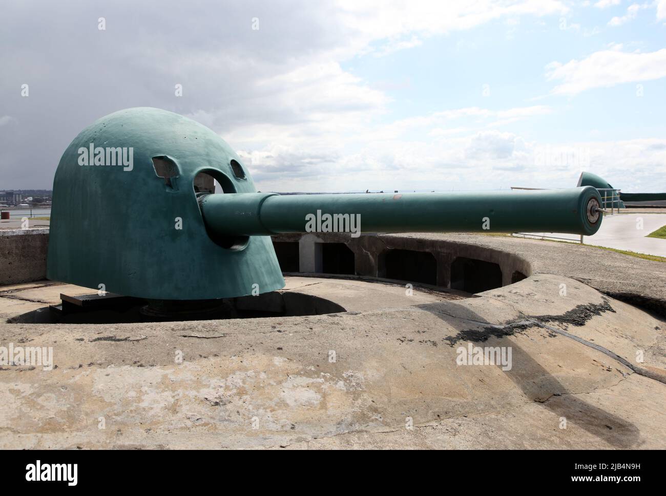 Large 6 inch gun used in World War II. Fort Scratchley - Newcastle Australia Stock Photo