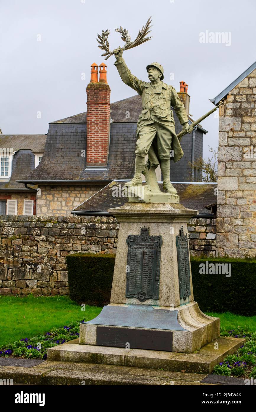 War memorial to the fallen of the 1st World War at the Place de la Liberte, medieval old town of Domfront, Domfront en Poiraie, department of Orne Stock Photo
