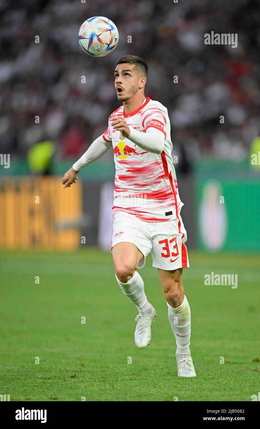 Andre Silva RasenBallsport Leipzig RBL on the ball, 79th DFB Cup Final ...