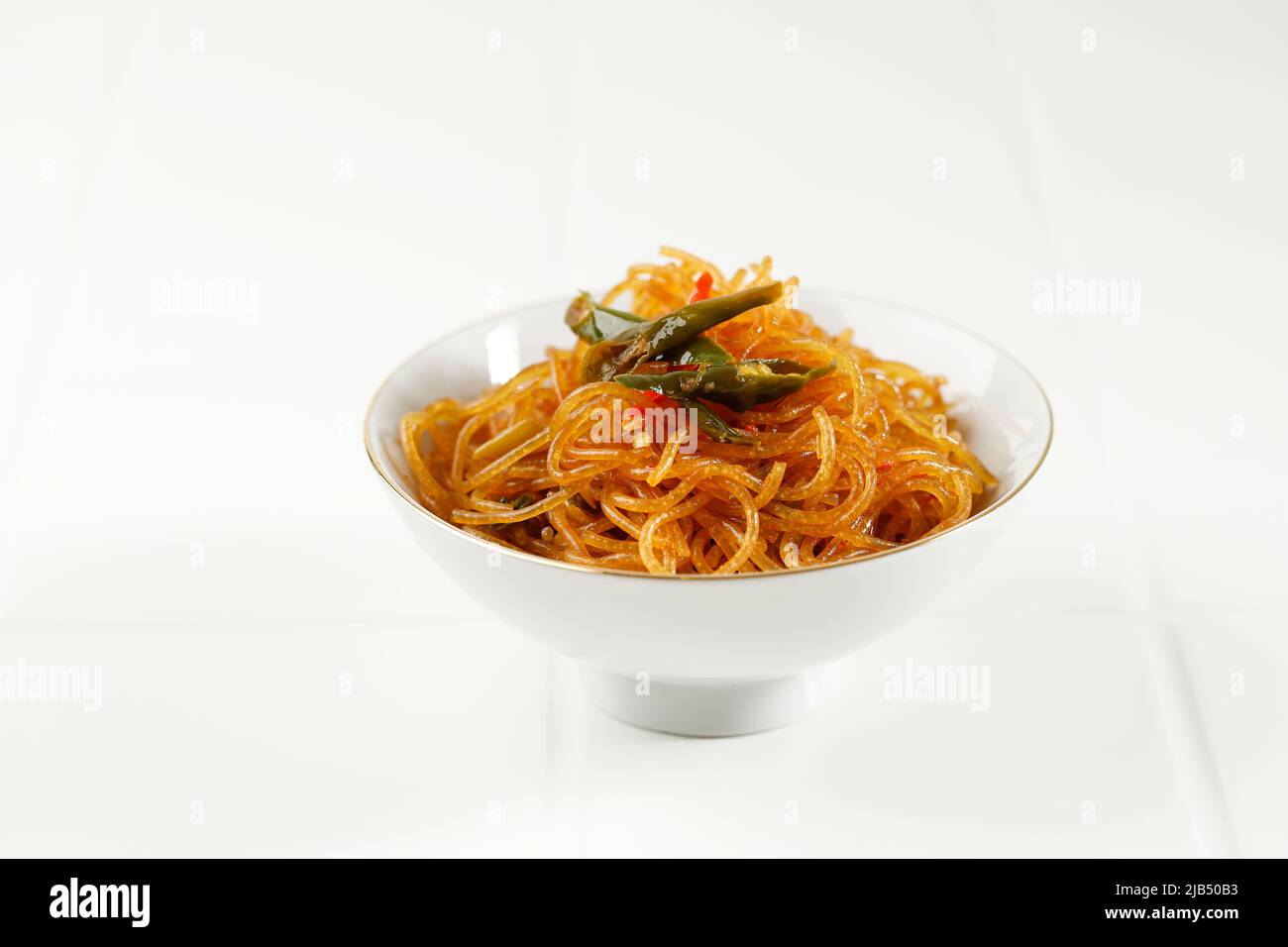 Spicy Fried Glass Noodle or Bihun Goreng Pedas, Stir Fry Vermicelli ...