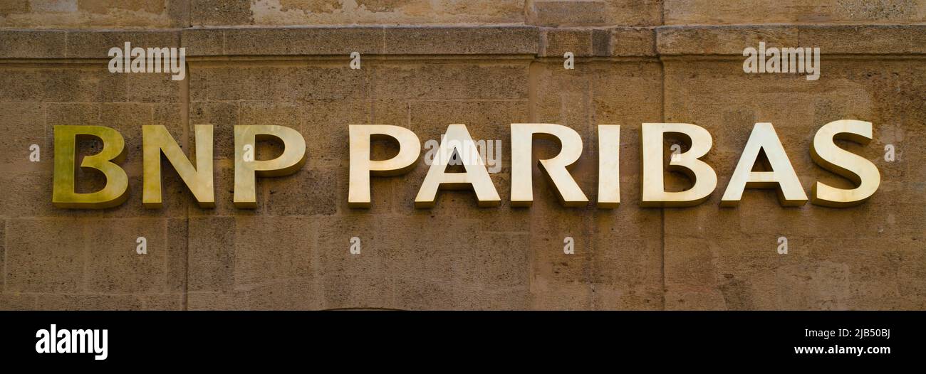 Bnp Paribas Aix En Provence Cours Mirabeau