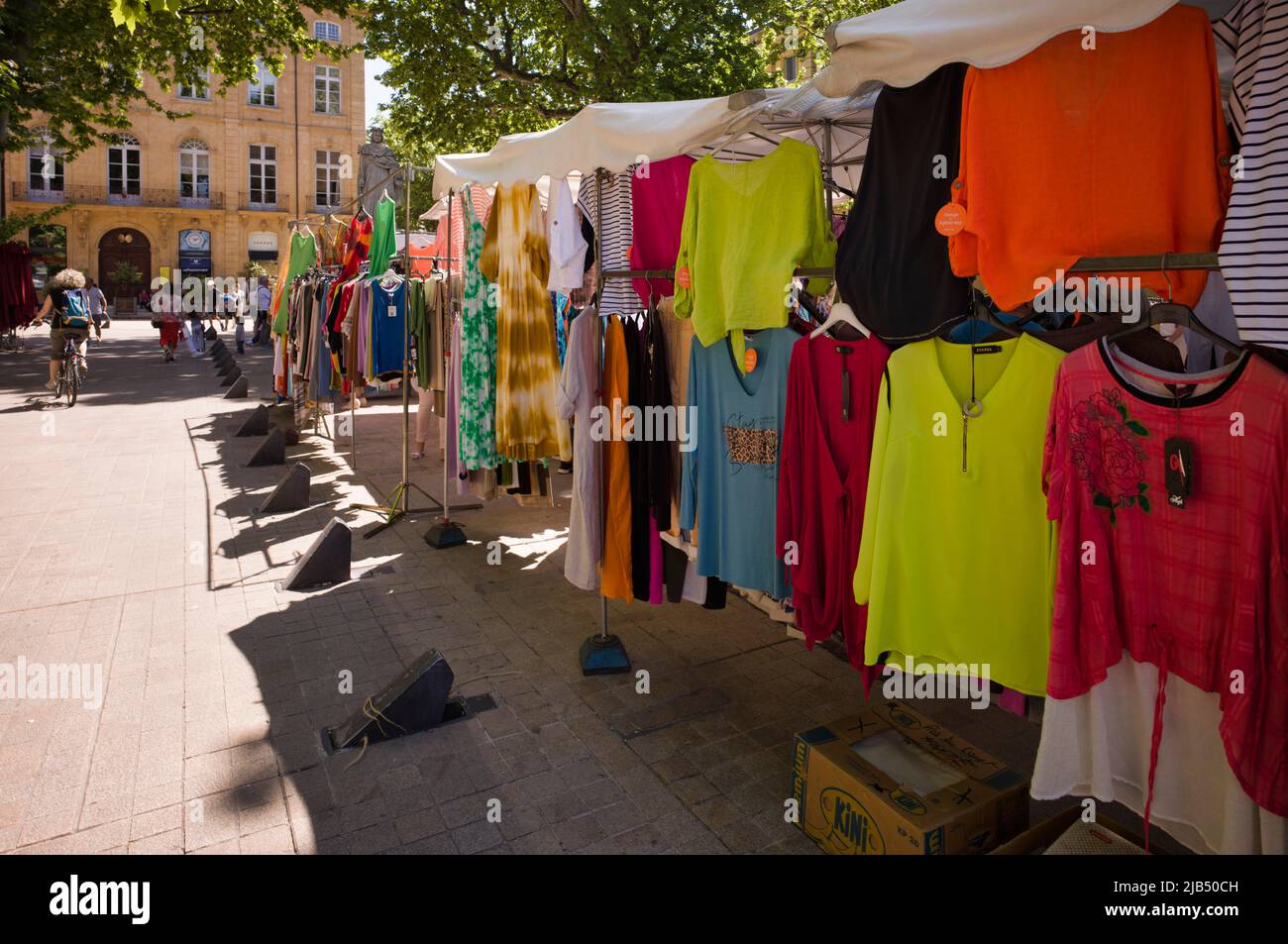 Clothing, textile market, market stall, weekly market market, Aix-en-Provence, Bouches-du-Rhone, Provence-Alpes-Cote d'Azur, France Stock Photo