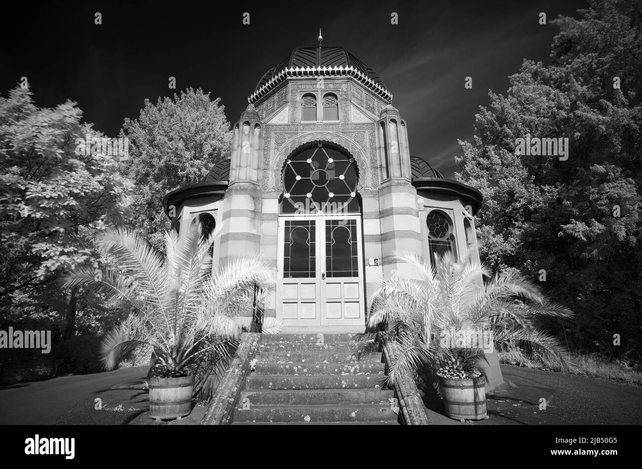 Moorish-style belvedere, subtropical terraces, infrared image, Wiilhelma, Zoological-Botanical Garden, Stuttgart, Baden-Wuerttemberg, Germany Stock Photo