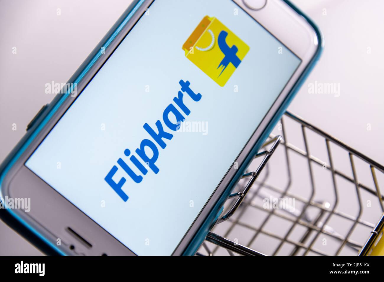 Flipkart logo hi res stock photography and images Alamy