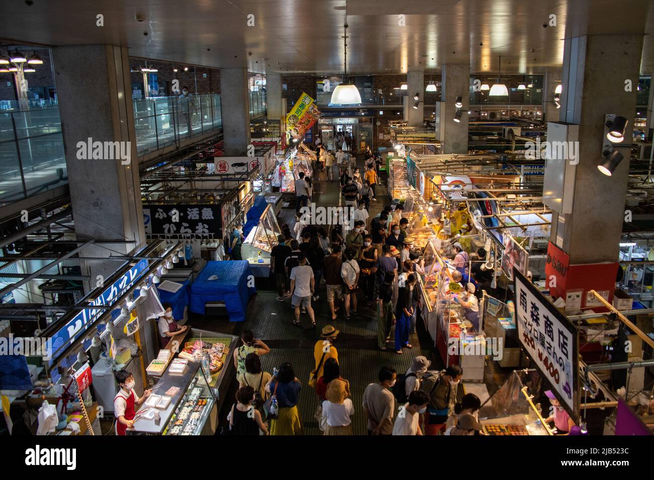 Shimonoseki Yamaguchi Japan Aug 14 High Angle View Of Karato Ichiba There Are Sushi Shops And Seafood Restaurants In The Market Stock Photo Alamy