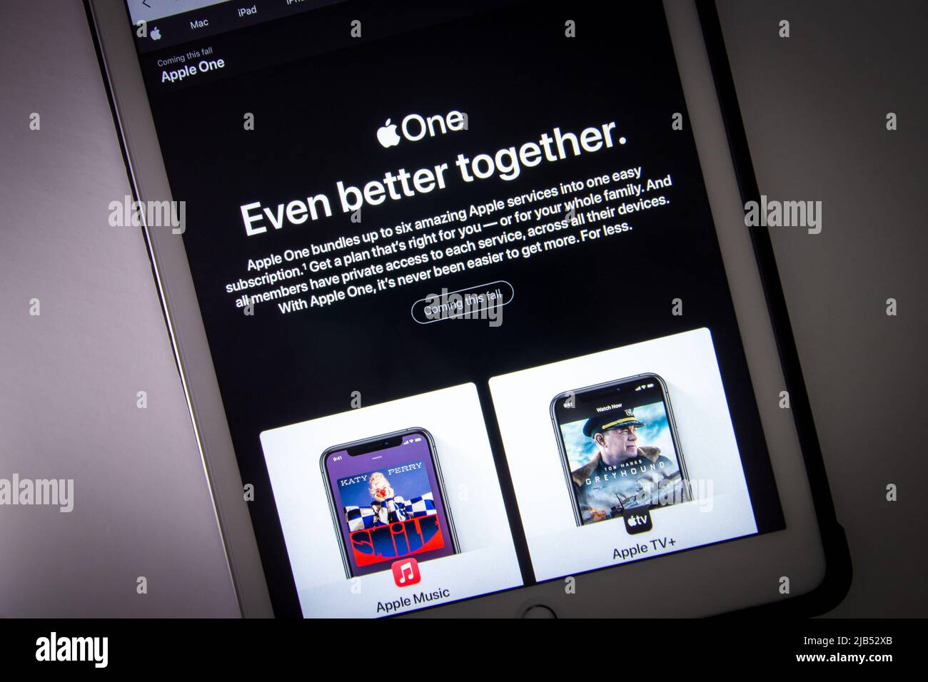 Kumamoto / JAPAN - Oct 20 2020 : Website of Apple One, subscription bundles  2TB iCloud, Apple Music, Apple TV+, Apple Arcade, Apple Fitness+, and Appl  Stock Photo - Alamy