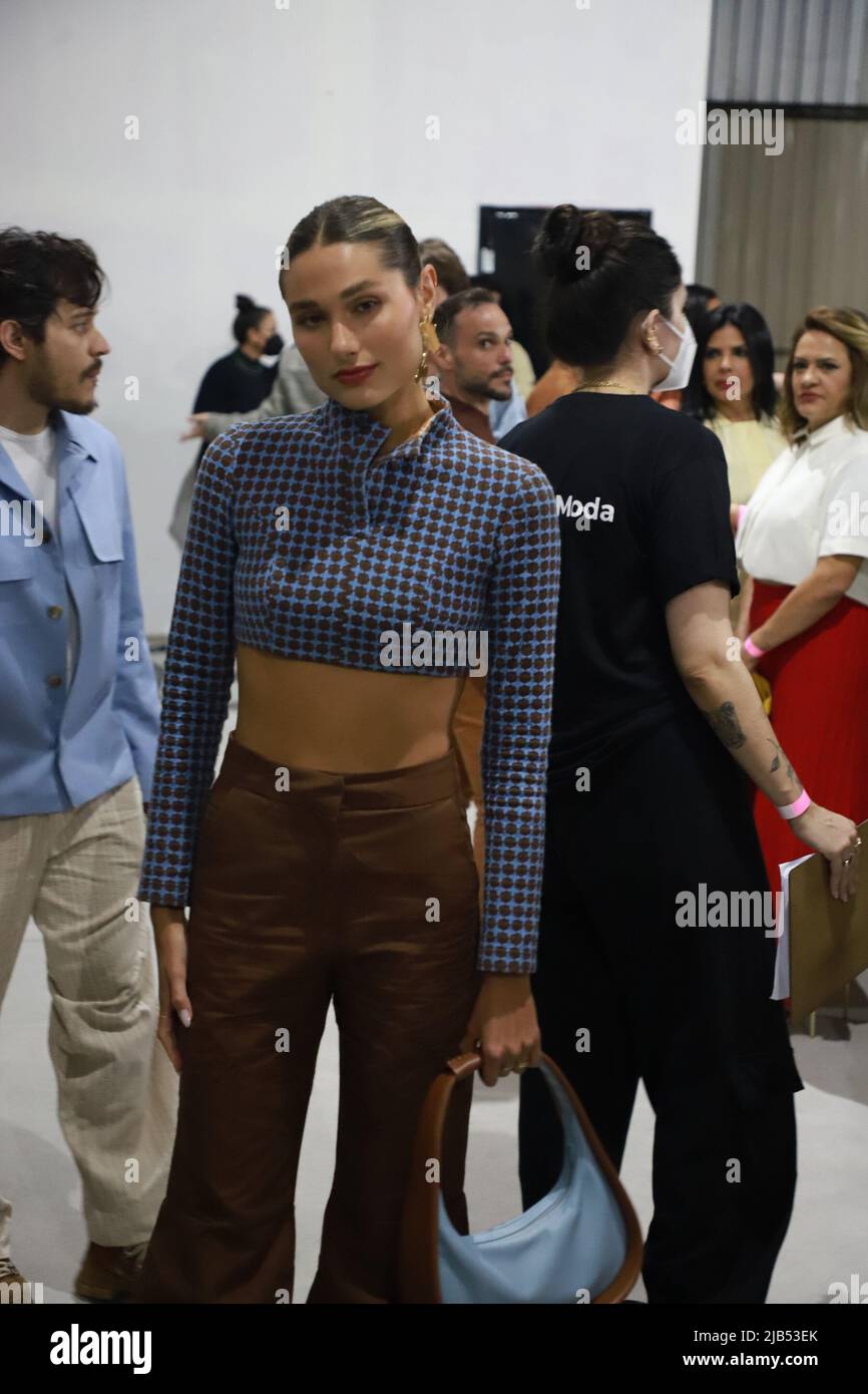 Sao Paulo, Sao Paulo, Brasil. 2nd June, 2022. (INT) 53rd Edition of SPFW - Fashion show by Stylist Igor Dadona - Spring Summer Collection 22/23. June 2, 2022, Sao Paulo, Brazil: Model Sasha Meneghel and her boyfriend Joao Figueiredo during Fashion show by stylist Igor Dadona during the 53rd edition of SPFW (Sao Paulo Fashion Week), the largest fashion festival in Latin America, at Komplexo Tempo, in Sao Paulo, on Thursday (2) (Credit Image: © Leco Viana/TheNEWS2 via ZUMA Press Wire) Credit: ZUMA Press, Inc./Alamy Live News Stock Photo
