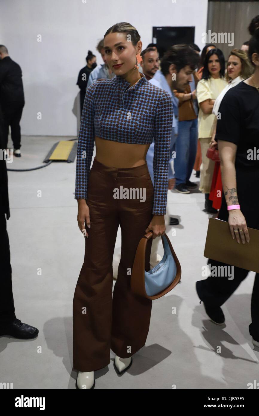 Sao Paulo, Sao Paulo, Brasil. 2nd June, 2022. (INT) 53rd Edition of SPFW - Fashion show by Stylist Igor Dadona - Spring Summer Collection 22/23. June 2, 2022, Sao Paulo, Brazil: Model Sasha Meneghel and her boyfriend Joao Figueiredo during Fashion show by stylist Igor Dadona during the 53rd edition of SPFW (Sao Paulo Fashion Week), the largest fashion festival in Latin America, at Komplexo Tempo, in Sao Paulo, on Thursday (2) (Credit Image: © Leco Viana/TheNEWS2 via ZUMA Press Wire) Credit: ZUMA Press, Inc./Alamy Live News Stock Photo