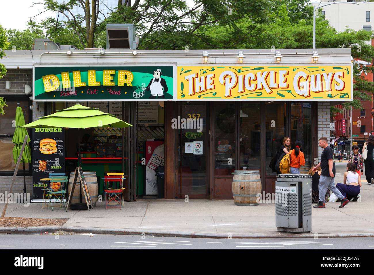 The Pickle Guys, Diller, 357 Grand St, New York, NYC storefront photo of a pickle shop, and a kosher vegan eatery in the Lower East Side. Stock Photo