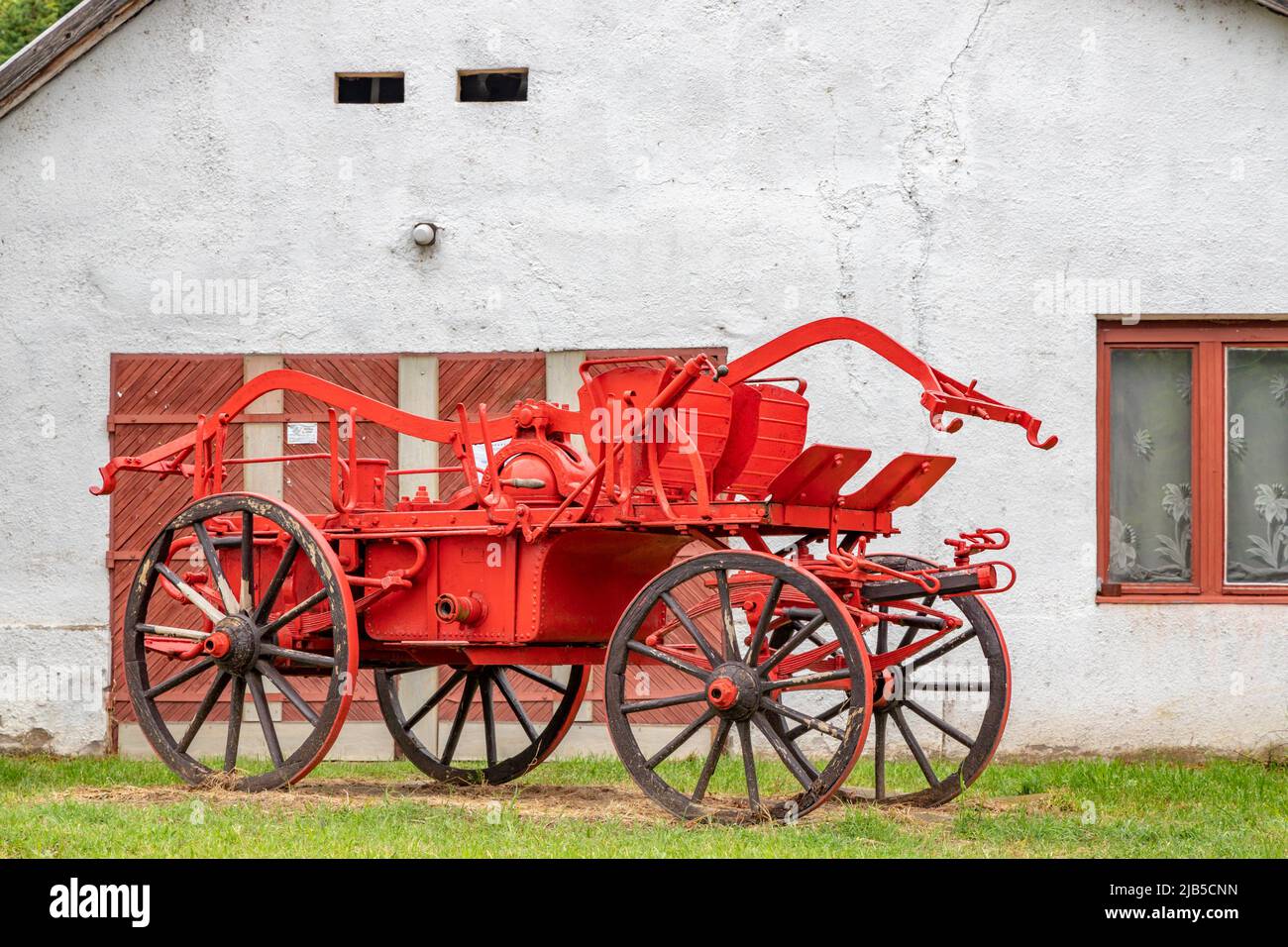 Old vintage fire truck in hi-res stock photography and images - Alamy