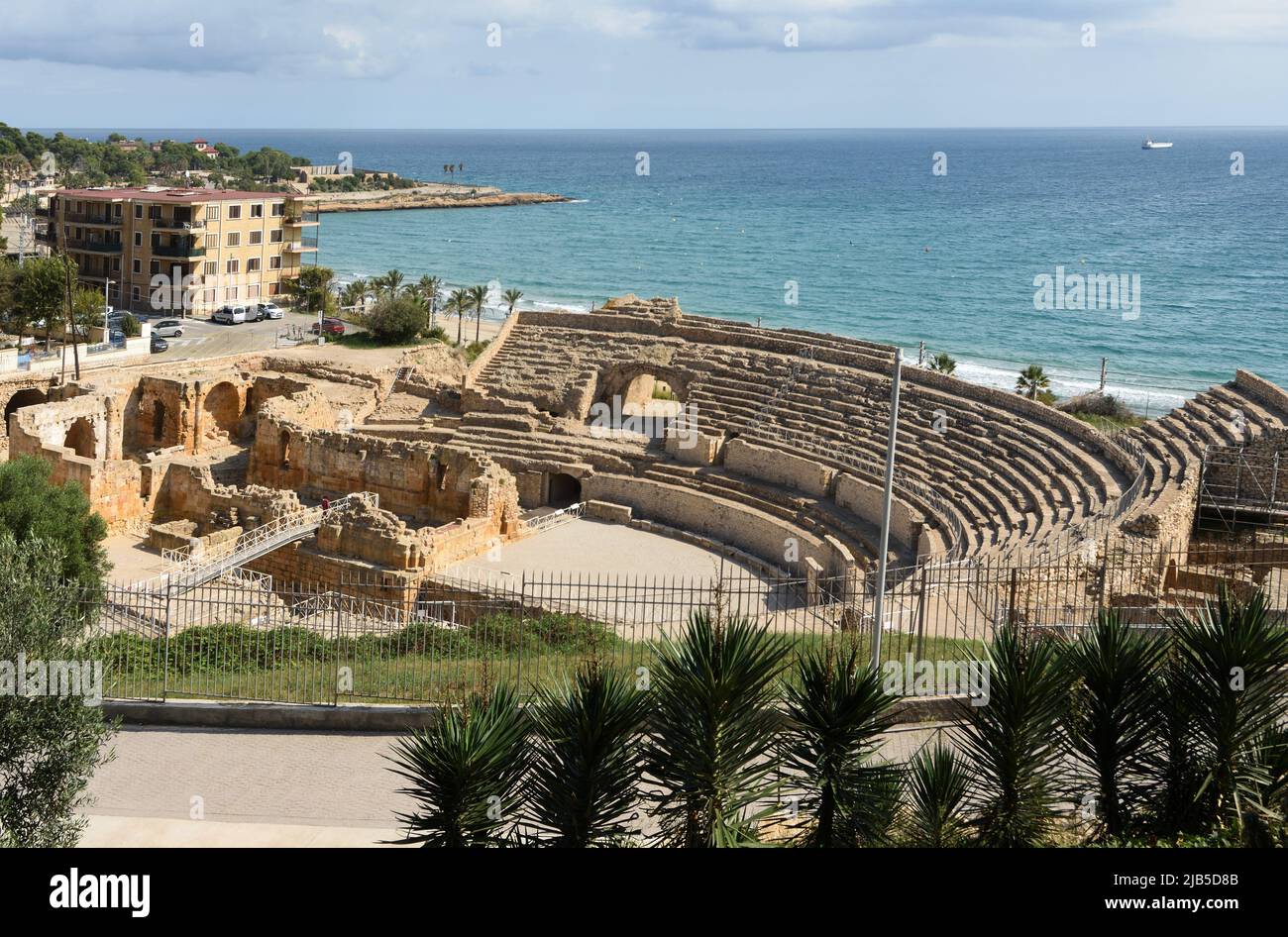 Roman amphitheatre in Tarragona, Catalonia, Spain Stock Photo Alamy