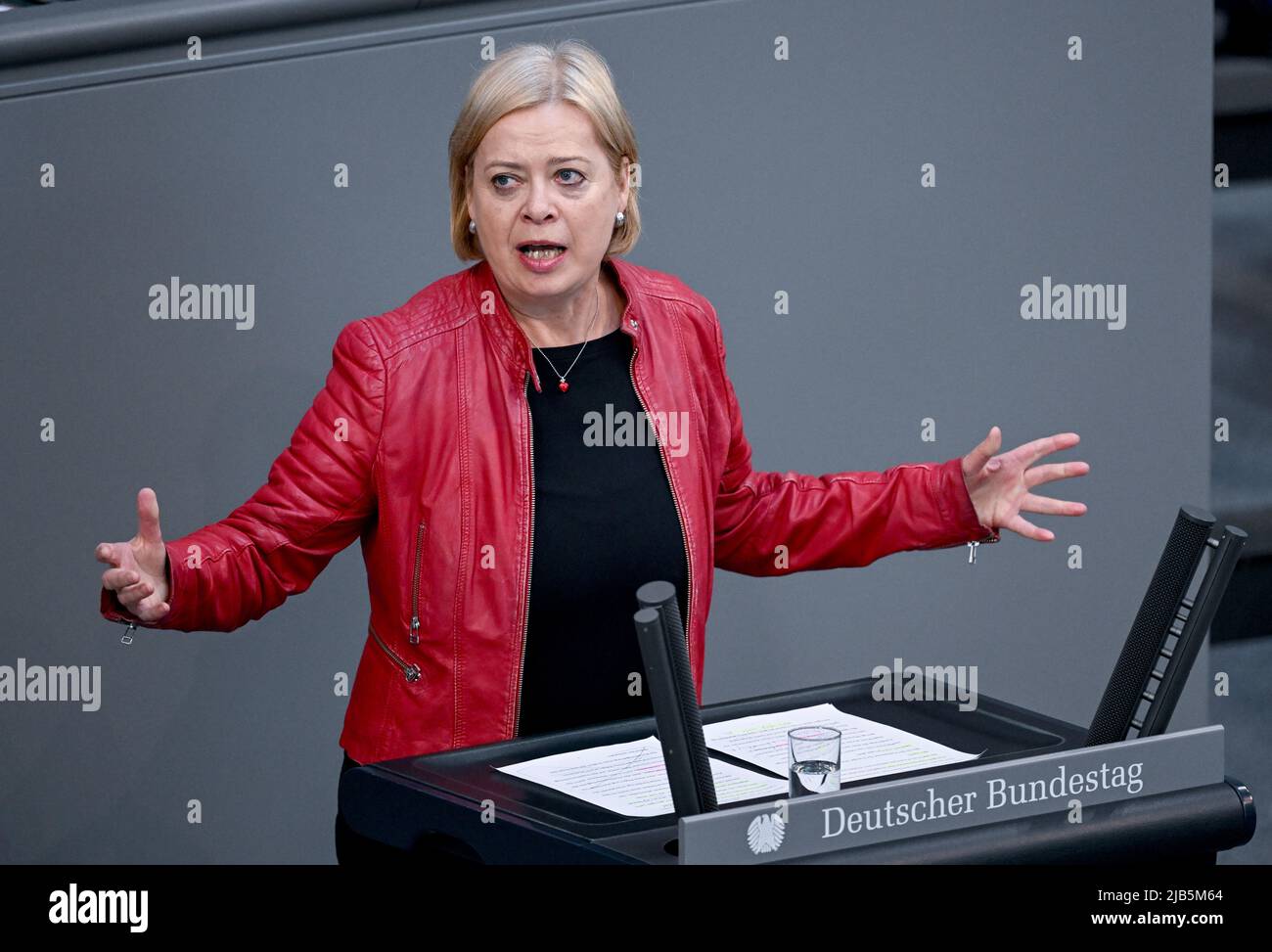 berlin-germany-03rd-june-2022-gesine-l-tzsch-die-linke-speaks