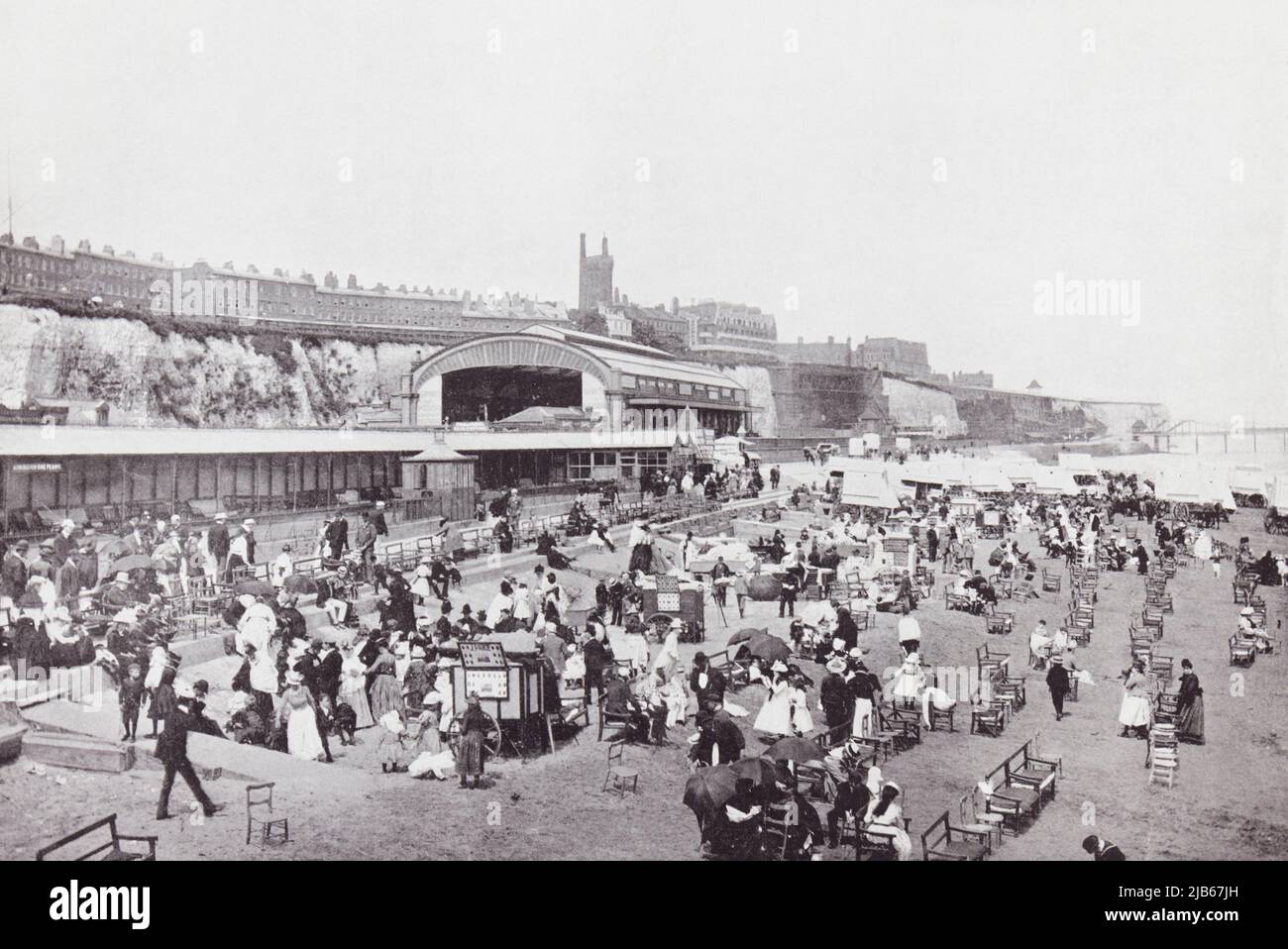 Victorian Ramsgate Victorian beach photo hi-res stock photography and images - Alamy