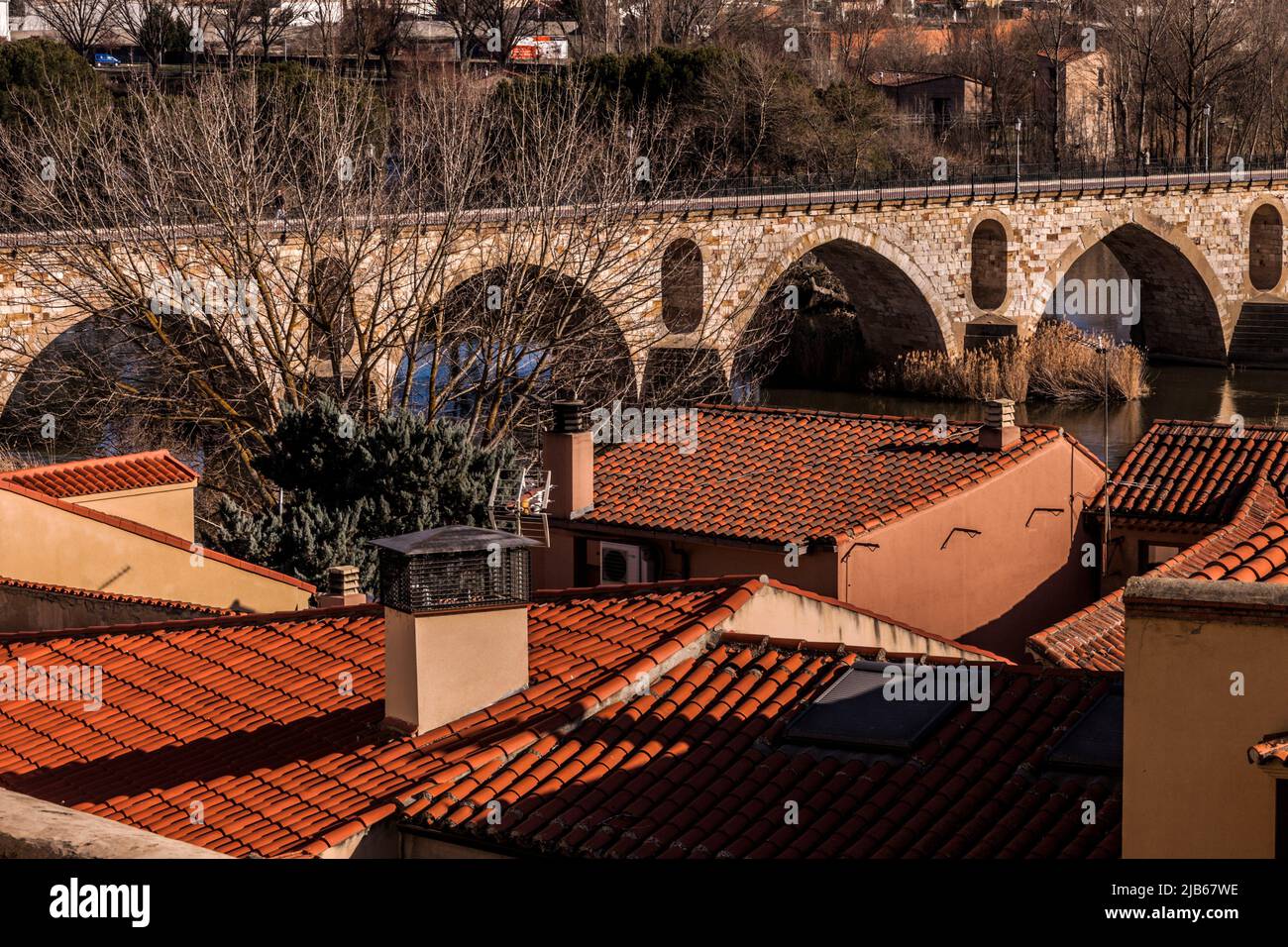 Stone bridge, Duero river, Zamora city, Zamora Provience, Castile and Leon, Spain, Europe. Stock Photo